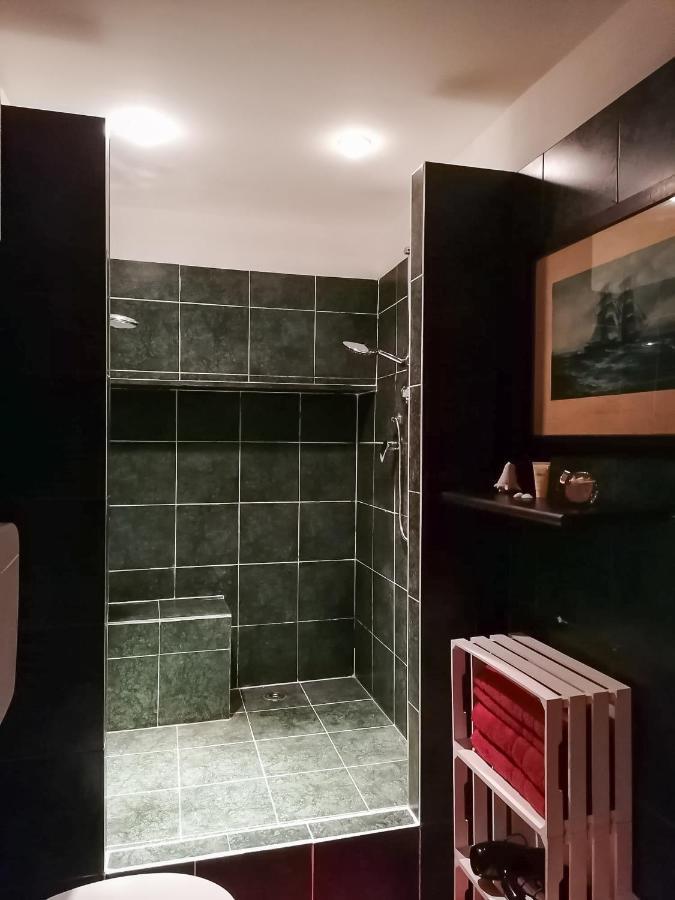 Loft Di Charme In Centro Genovaアパートメント エクステリア 写真